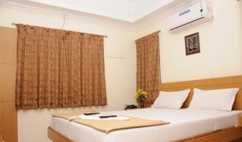 Sakthi Park Inn Madras Buitenkant foto